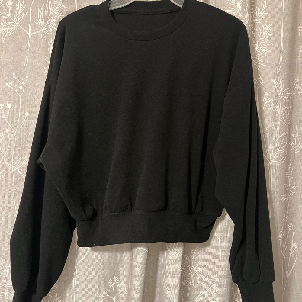 Black Cropped Soft Women's Sweater
